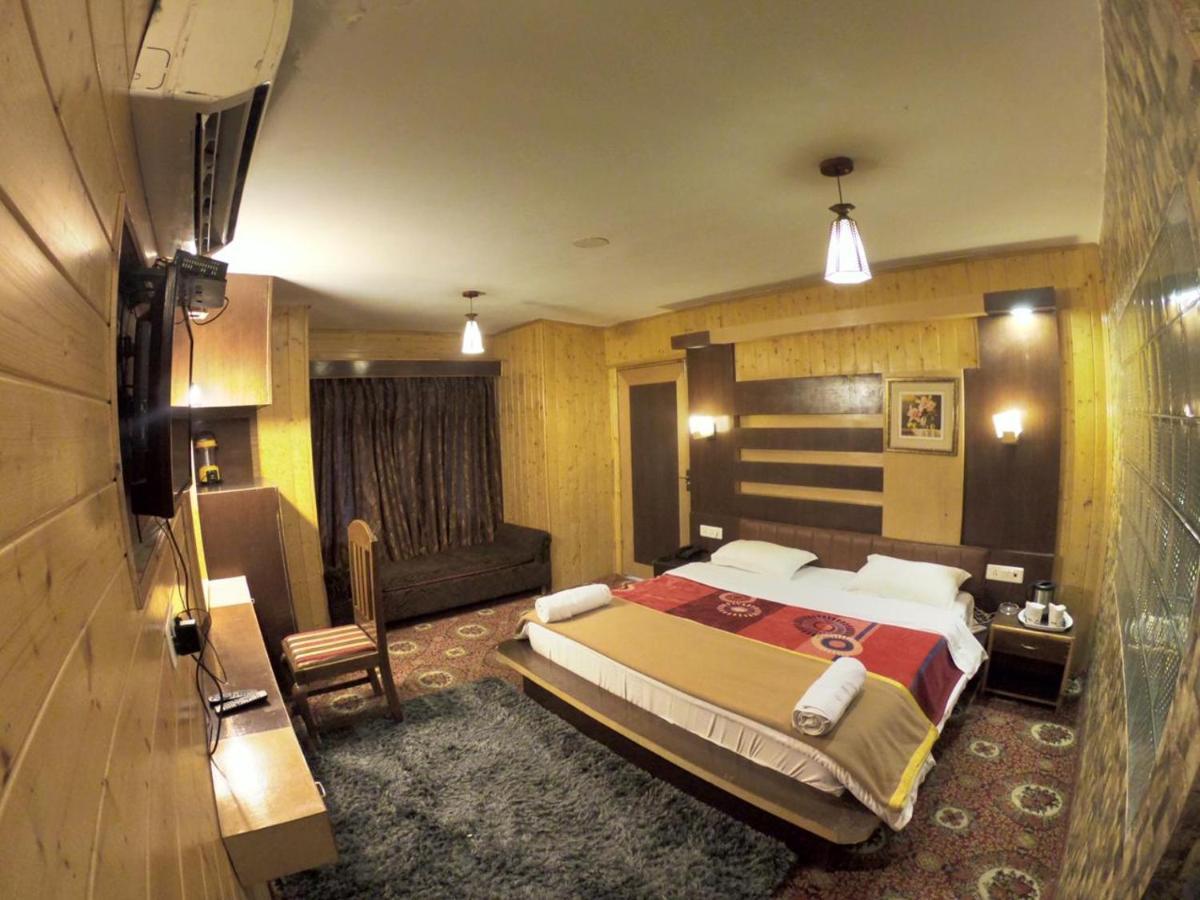 Hotel Akbar Sonamarg Exterior photo