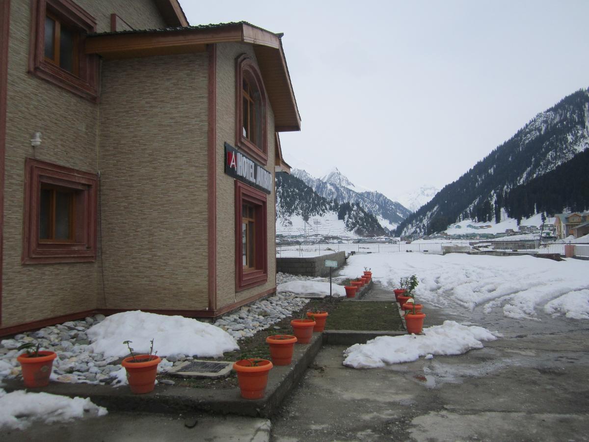 Hotel Akbar Sonamarg Exterior photo